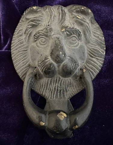 VINTAGE Lion Face Brass Door Knocker - Black Paint - 240g - 10.6cm X 7.8cm Cover