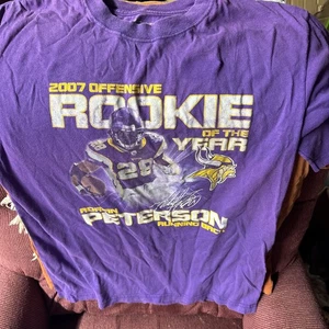 Adrian Peterson 2007 Rookie ROTY Shirt Minnesota Vikings NFL Football Men Medium - Picture 1 of 2