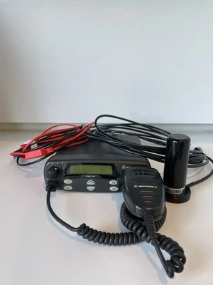 Motorola CDM1250 VHF Two-Way Radio – Bench Tested – Mic, Power Cable & Antenna - Image 1 of 4