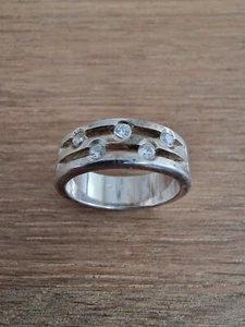Anello in argento sterling 925 con zirconi - Foto 1 di 3