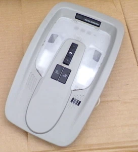 2012 chevy equinox map dome light console 2010-2017 - Bild 1 von 3