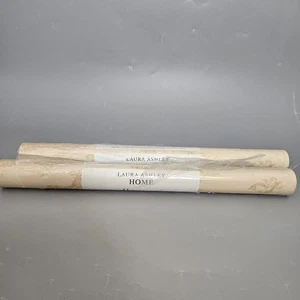 Rollos de papel tapiz metálico Laura Ashley Gold Toile Du Jouy X2 mismo lote - Imagen 1 de 10