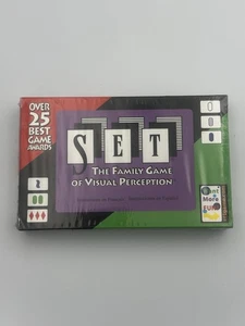 SET Family Card Game of Visual Perception in CASE 100% COMPLETE 1991 VINTAGE - Picture 1 of 4