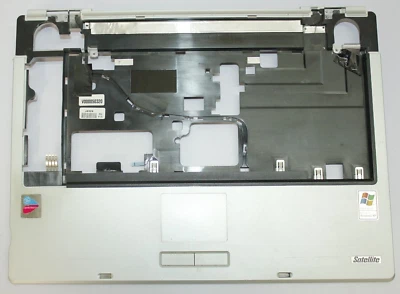 Soporte genuino Toshiba Satellite M45-S2565 con panel táctil V000050320 Foto 1 de 2
