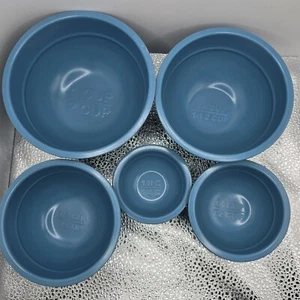 Autentico Raro Vintage True Melmac Blu 5 Pezzi Nidificazione Misurini/Ciotole ti - Foto 1 di 13