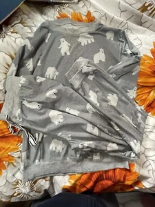 ladies size 12 pyjamas polar bear printsused good condition - Picture 1 of 7