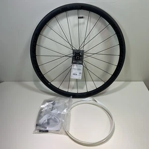 NEW Bontrager Aeolus Pro 3 TLR Carbon Rear Road Wheel for use with disc brakes - Bild 1 von 11
