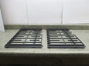 IKEA RANGE GRATE SET PART # W11241658 W11381340 - Picture 1 of 1