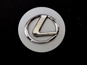 LEXUS IS 250 IS 350 CENTER WHEEL CAP LEXUS SILVER/CHROME CENTER WHEEL HUB CAP - Picture 1 of 6