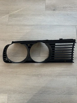 1986 BMW 325I Passenger Side Headlight Grill E30 - Image 1 of 3