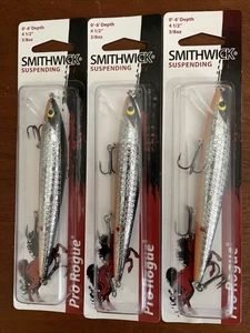 3 Smithwick Rattling Pro Rogue 4 1/2" 1/3 Oz Suspending Jerkbait Chrome Blk S12 - Picture 1 of 1