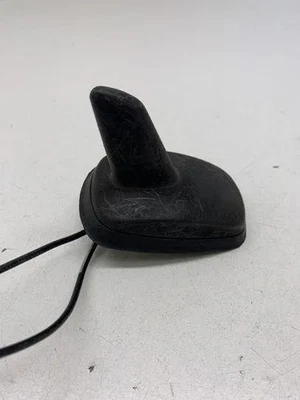 Antenne VW GOLF V Variant 1K5 1K0035507A Diesel 77kw 2005 23931767 - Photo 1/3