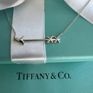 Tiffany & Co Fine Silver Paloma Picasso Graffiti Arrow Pendant 18" Necklace - Picture 1 of 7
