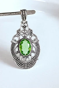 Guitar Pendant Charm 925 Silver Plated Peridot Oval Shape Loose Gemstone - Picture 1 of 1