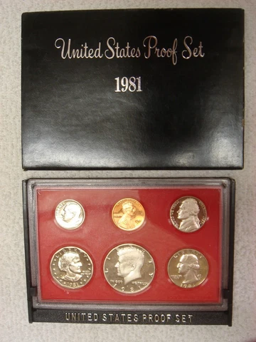 1981 US Mint Proof Set with Type 2 1981-S Susan B Anthony Dollar Cover
