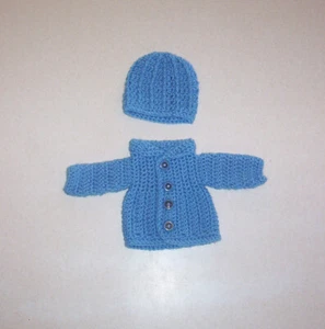 Juego de suéter y sombrero azul ganchillo muñeca de 18" - Imagen 1 de 2