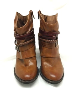 SO Cognac Asparagus Ankle Western Boots Side Zip Size 7.5 M - Picture 1 of 13