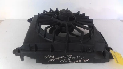 Condensador de CA para camioneta Dodge 2500 03-09 220499 Foto 1 de 4