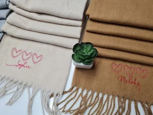 Bufanda Personalizada Iniciales Bordadas San Valentín Día de la Madre Idea de Regalo - Imagen 1 de 8