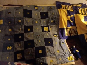Michigan Decke und 2 Kissenbezüge, kleiner Plüsch - Bild 1 von 4