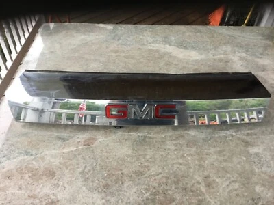 Puerta levadiza con apliques de puerta trasera de terreno GMC 2010-2015 OEM 20942264 Foto 1 de 4