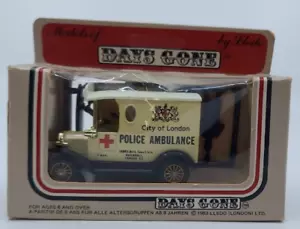 1983 Lledo Diecast Models of Days Gone London Police Ambulance - Picture 1 of 6