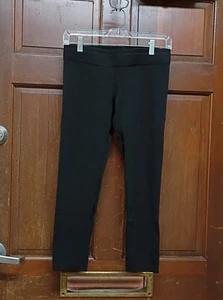 BCBG Maxazria Mason Black Capri Leggings Pants Women's Size S Small - Picture 1 of 4