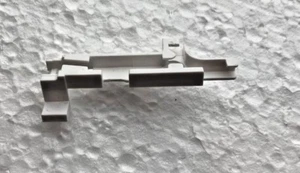 HP 17-AK 17.3" Genuine Laptop DC In Power Jack & LCD Cable Bracket Holder Tidy - Picture 1 of 2