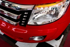 LED DAYTIME RUNNING DAYLIGHT LIGHT COVER TRIM FIT FORD RANGER PX MK1 T6 11-2014 - Picture 1 of 7
