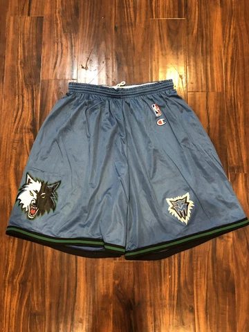 Vintage 90s Champion Minnesota Timberwolves Shorts Size 40-42 XL XXL T-Wolves Cover
