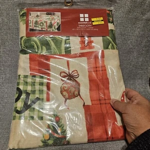 60" X 120" Oblong Christmas Fabric Tablecloth NOS Christmas Trees And Wreaths - Picture 1 of 5