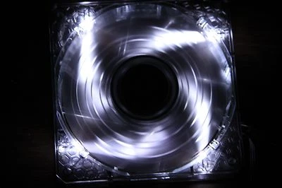 VENTILADOR para Estuche, 120 mm, BitFenix Spectre Pro, LED Blancos. (BFF-LPRO-12025W-RP) Foto 1 de 4