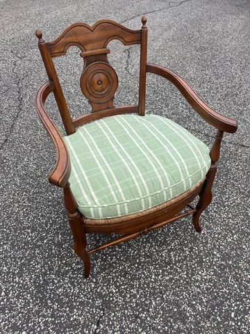 Alfonso Marina Rush Seat French Country Style Arm Chair With Cushion Cover