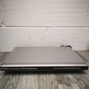 Hitachi DVD Player - Silber - Nur Gerät (DV-P345) - Bild 1 von 8