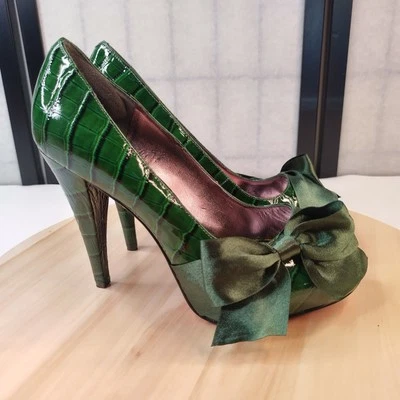 Paris Hilton Destiny Peep Toe High Heel Green Croco Leather Shoes Women US 8M - Image 1 of 4