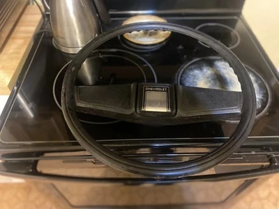 Chevrolet GMC Squarebody Truck Suburban K5 Blazer 1981-1991 volante  Foto 1 de 4