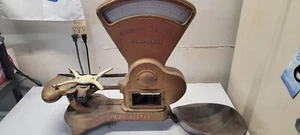 Antigua escala Toledo Scale Co. Gold Candy Scale estilo 724P sin primavera peso honesto - Imagen 1 de 15