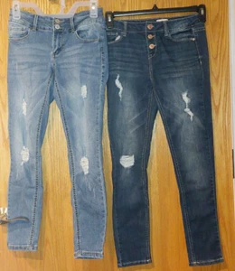 2 Girls SO sz 12 Distressed Jeans -4834 - Picture 1 of 4