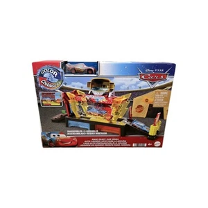 NEU Disney Pixar Car RACE READY AUTOWÄSCHE SPIELSET Farbwechsel Lightning McQueen - Bild 1 von 8