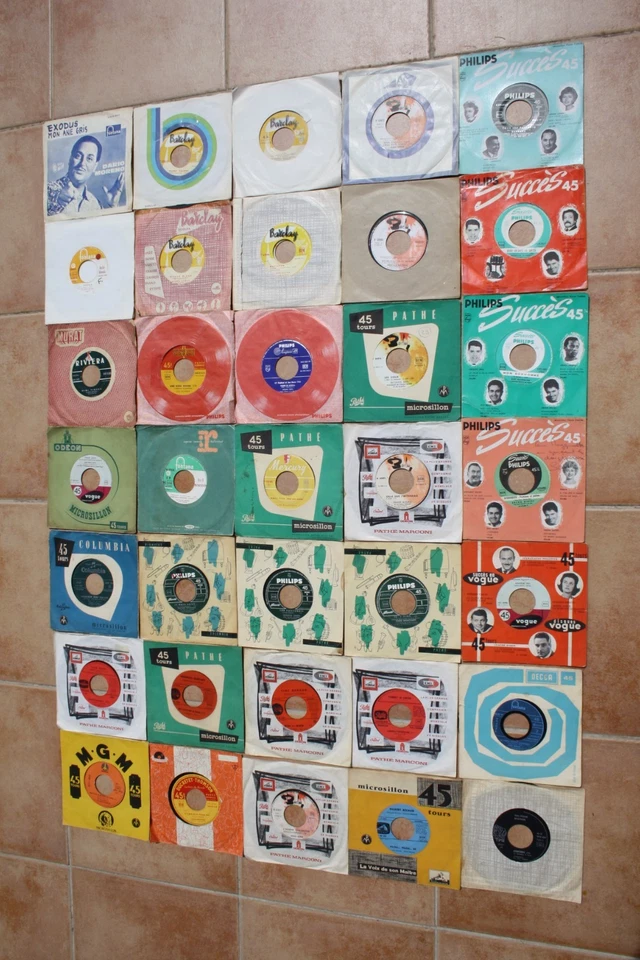 Gros lots de 35 Jukes-box (voir les auteurs et chansons dans le descriptif) - Photo 1/1