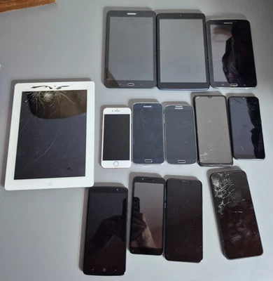 FOR PARTS / NOT WORKING Cell Phone Tablet Lot UNTESTED - Image 1 of 4