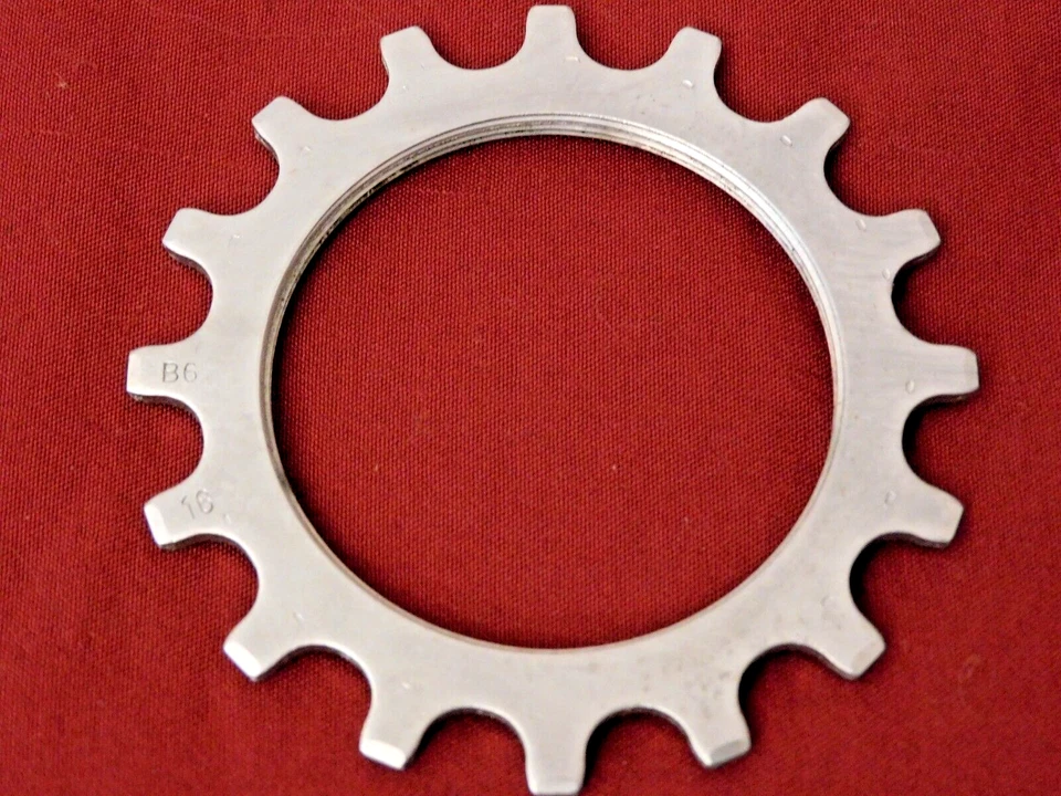 Vintage Regina CX / CX-S  6 or 7 Speed 16 tooth Cog Position B6 - Image 1 of 1