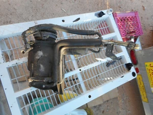 1980 Mercedes Benz W116 W126 W114 450SEL Air Conditioning Compressor AC - Picture 1 of 9