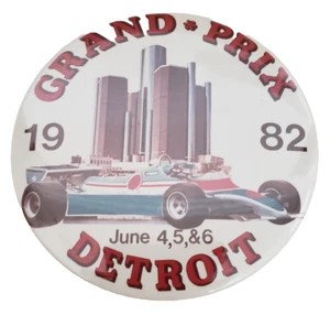 1982 Grand Prix June 4,5,6 Detroit 3 1/2" Button Pinback Race Car Architecture - Picture 1 of 2