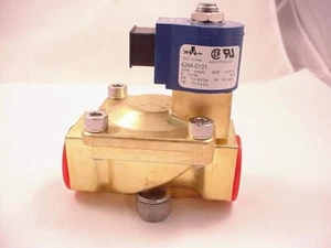 GC Valves S711YF24N9FG9 4244-0101 1" NPT 24v Bobina Se envía el mismo día - Imagen 1 de 7