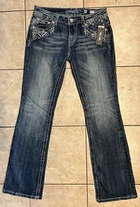 Miss Me Jeans Damen 30x34 Signature Boot Cut Cowgirl verzierte Pattentaschen - Bild 1 von 12