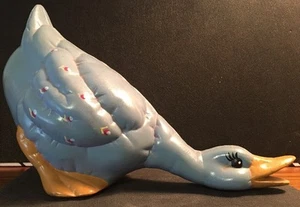 Encantadora FIGURA DE GANSO MOLDE DE GRANO PINTADA A MANO AÑOS 80 de colección cerámica Softie - Imagen 1 de 10