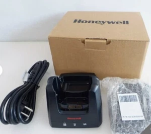 NUOVO Dolphin 99EX/ 99EX-HB-2 - HomeBase - EU Kit. fattura - accessori? si - Foto 1 di 10