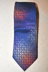 Vintage 100% Auth Valentino Boutique TIE Mens Classic - Picture 1 of 5