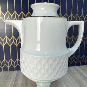 Teapot With Lid SCHIRNDING BAVARIA SCG54 Embossed White China with Platinum Rim - Picture 1 of 11